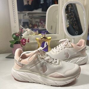 U.S. Polo Assn. Women's Cream Sneakers